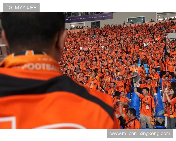 武汉三镇前场快速回做形成多点威胁 武汉三镇前场快速回做形成多点威胁