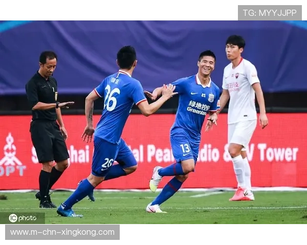 申花推进强势连造险情 申花推进强势连造险情