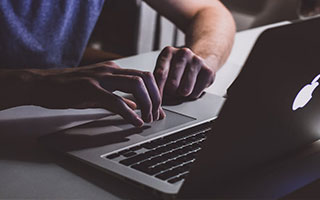 RNG公布“学训结合计划”，允许选手报考体教融合本科班